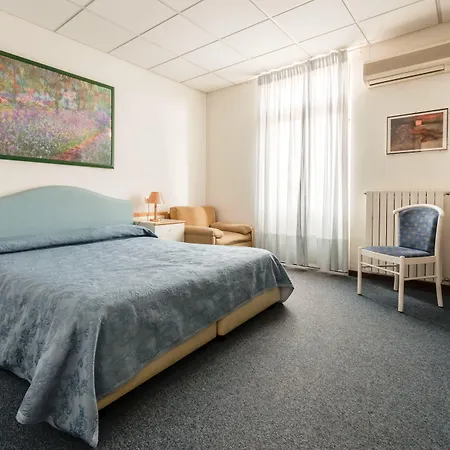 Maderno By Double Hospitality Hotel Toscolano Maderno