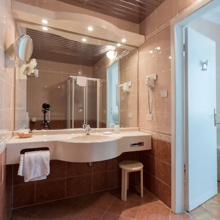 Maderno By Double Hospitality
