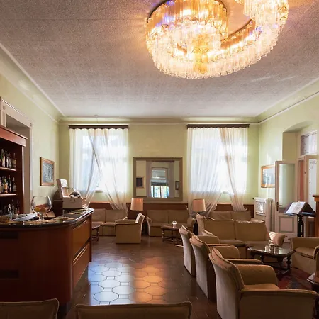 Maderno By Double Hospitality Hotel