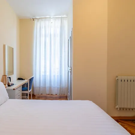Otel Maderno By Double Hospitality 4*