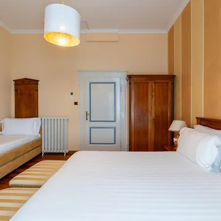 Otel Maderno By Double Hospitality