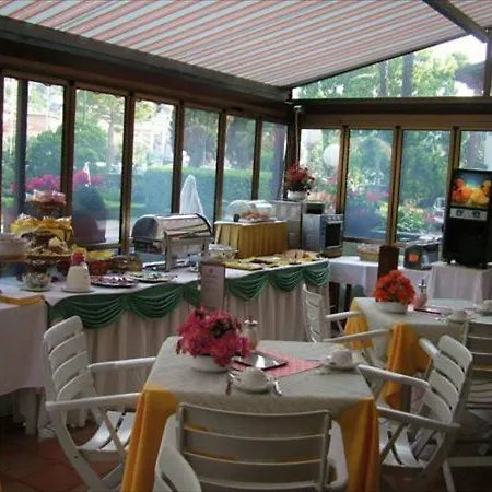 Maderno Otel 4*