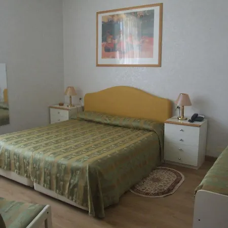 Maderno Otel 4*